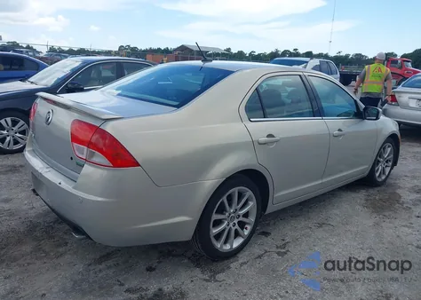 2010 Mercury Milan Premier z USA, uszkodzony, nr VIN 3MEHM0JG4AR644653